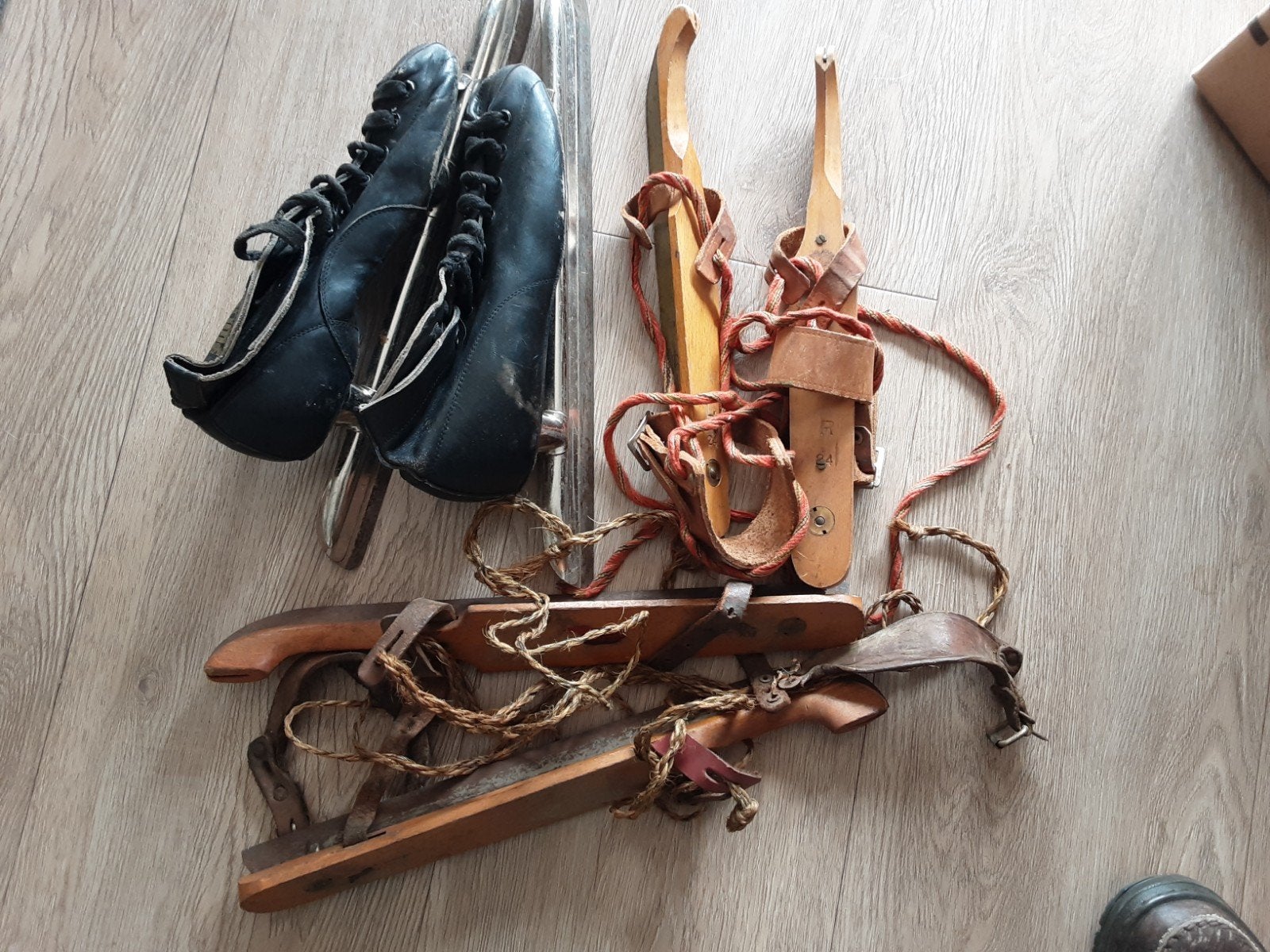 Vintage schaatsen: Noren en Friese doorlopers, Ophalen of Verzenden, Gebruikt, Noren