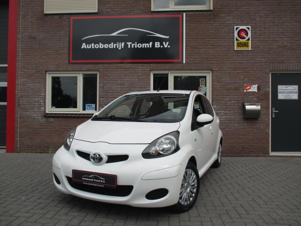 Toyota Aygo 12 maanden garantie..!, Voorwielaandrijving, Stof, Gebruikt, Met garantie (alle)