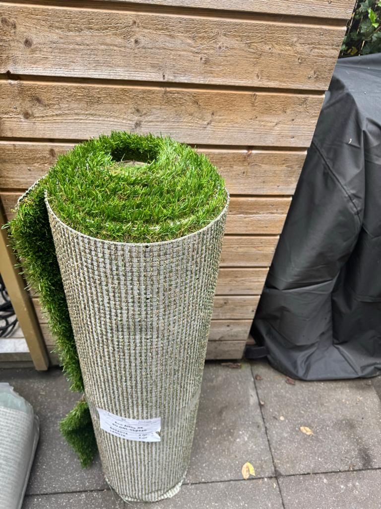 Kunstgras - Artificial Grass - 4m x 1m, Tuin en Terras, Gras en Kunstgras, Ophalen, Nieuw, Minder dan 10 m², Kunstgras