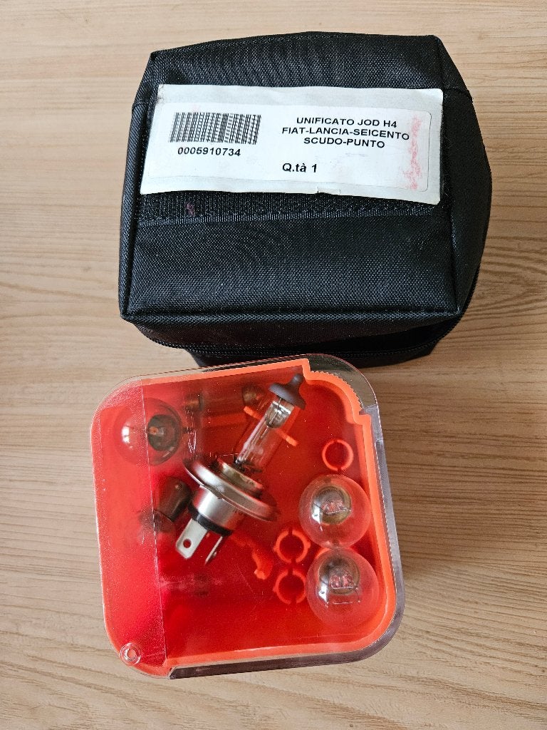 Originele Fiat Punto, Seicento H4 reservelampen, excl. hond, Ophalen, Nieuw, Fiat