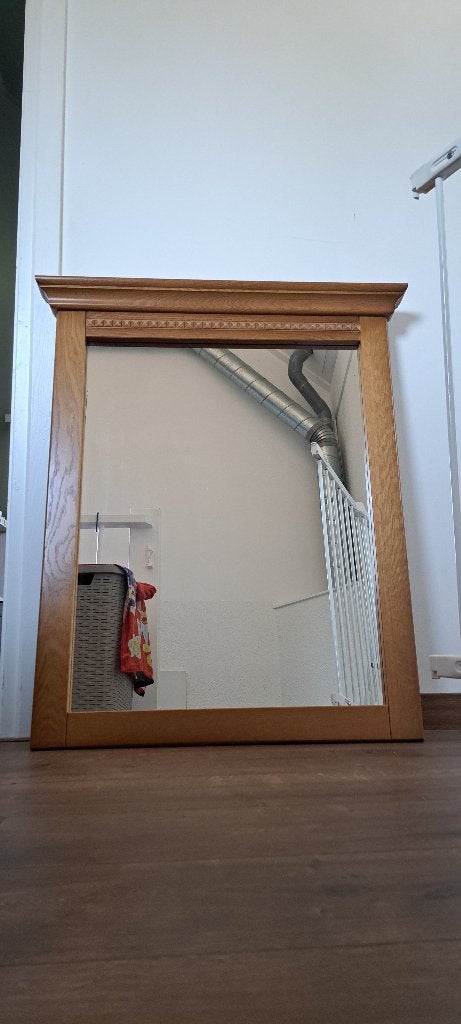 Spiegel in eikenhouten frame, afm 75,5 x 90 cm, Ophalen, Gebruikt, 75 tot 100 cm, Minder dan 100 cm