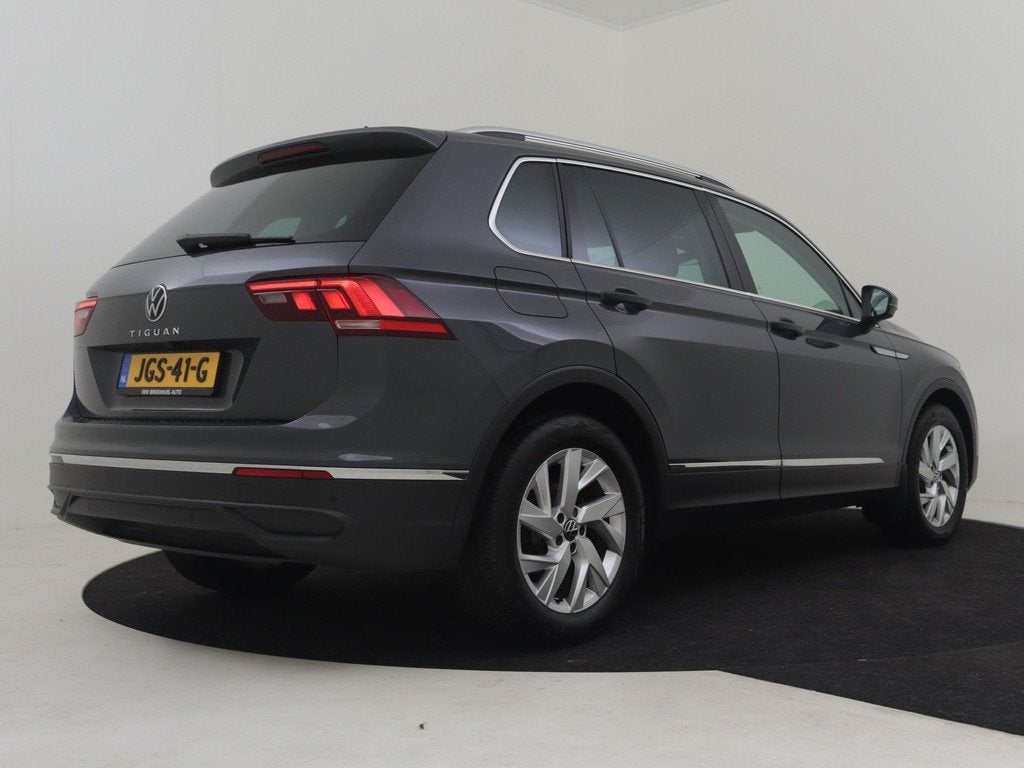 Volkswagen Tiguan 1.5 TSI 150 PK DSG Life Business, Auto's, Automaat, 12 maanden, 15 km/l, Euro 6