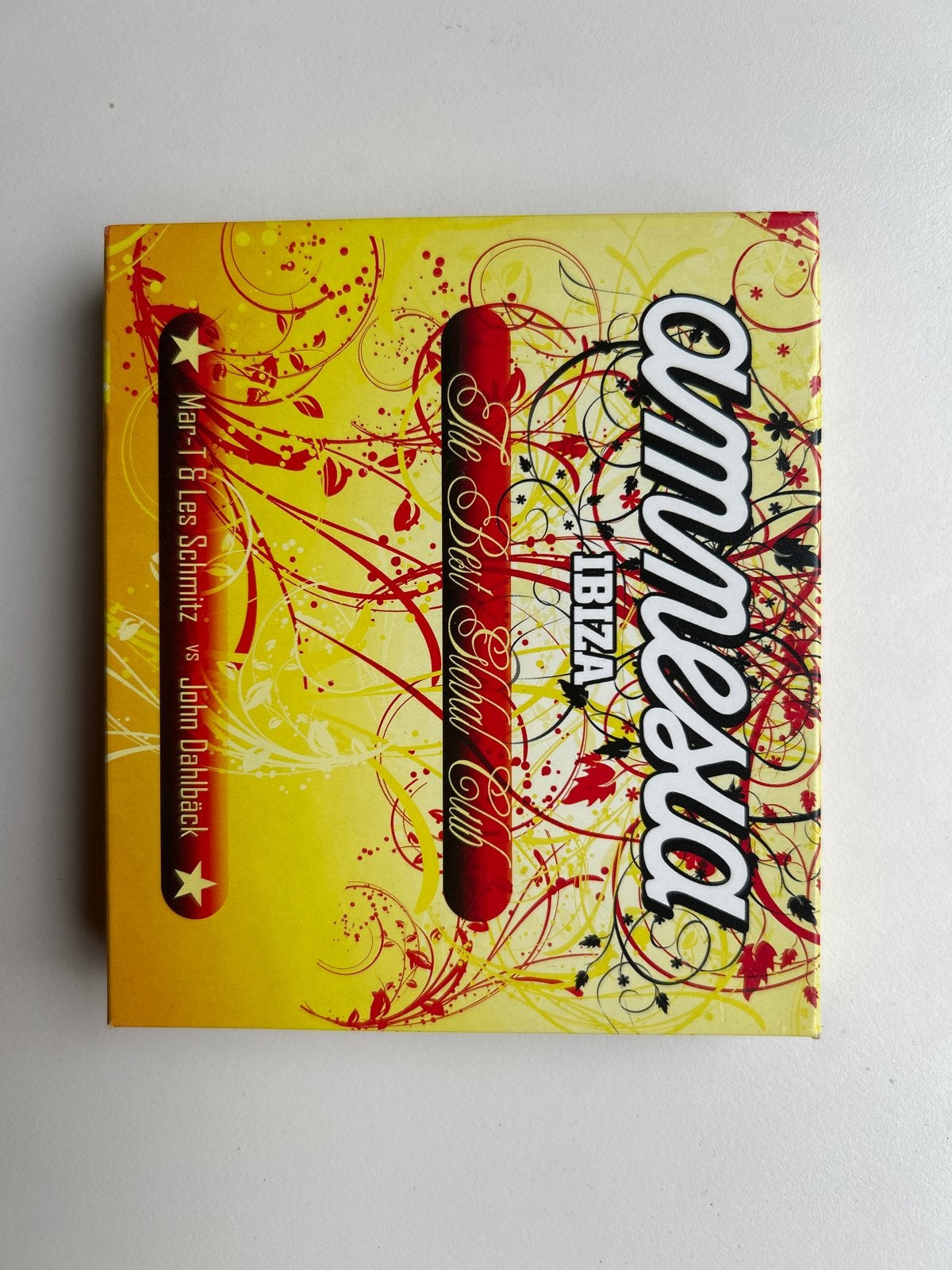 Amnesia Ibiza - The Best Global Club (2xCD + DVD), Boxset, Dance, Ophalen of Verzenden, Gebruikt