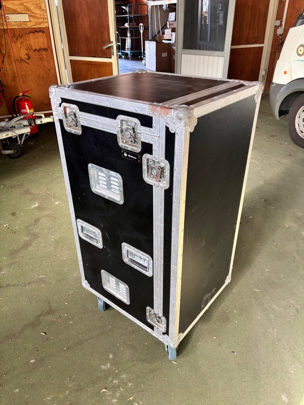 Stevige Taperack op wielen - Ideaal voor apparatuur, Ophalen of Verzenden, Gebruikt, Overige instrumenten, Flightcase