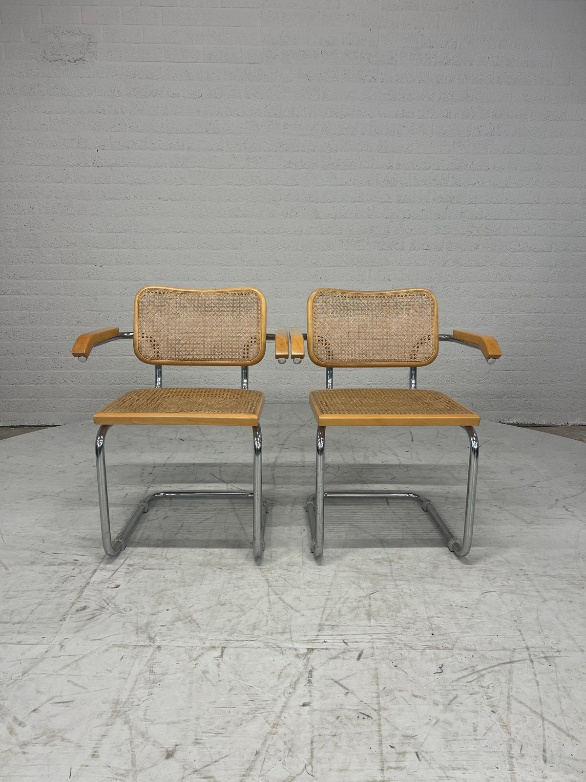 Set van 2 Cesca armstoelen – Marcel Breuer, Ophalen