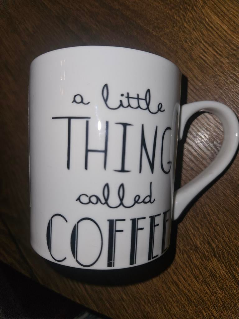 Riviera Maison "A Little Thing Called Coffee" Mok, Huis en Inrichting, Ophalen of Verzenden, Zo goed als nieuw