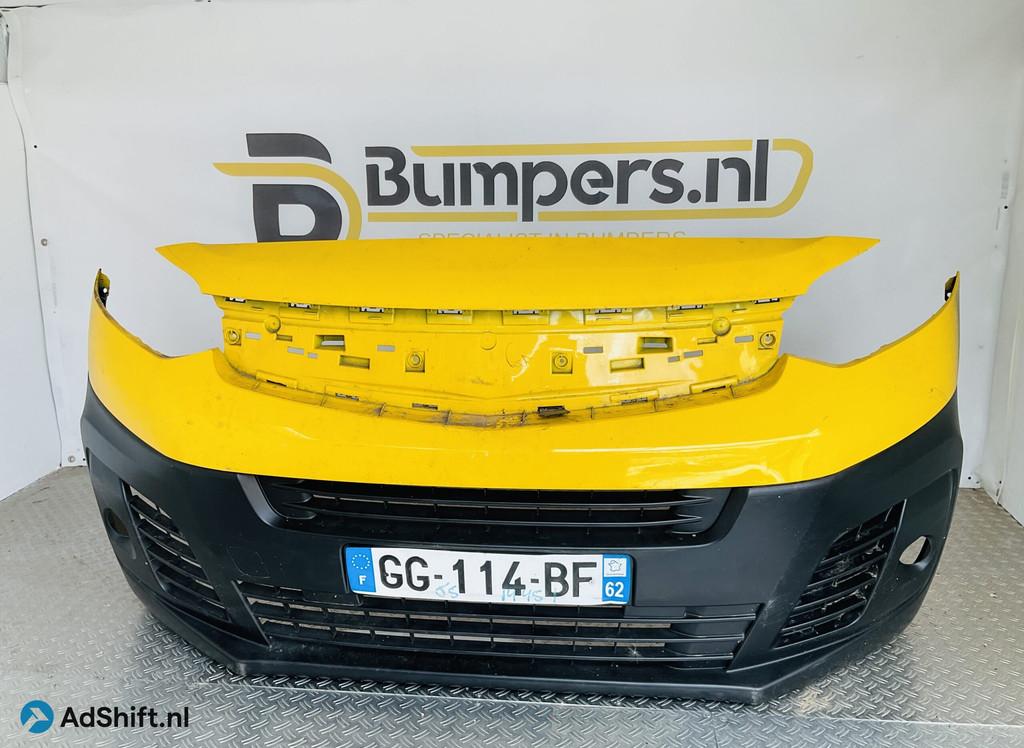 Bumper Opel Vivaro 9833129877 Voorbumper 1-G5-14451z, Auto-onderdelen, Bumper