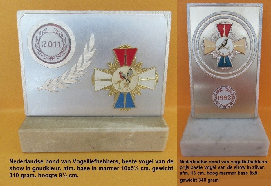 Nederlandse Bond van Vogelliefhebbers, 2X   beste vogel, Ophalen of Verzenden, Zo goed als nieuw, Vogel, Overige typen