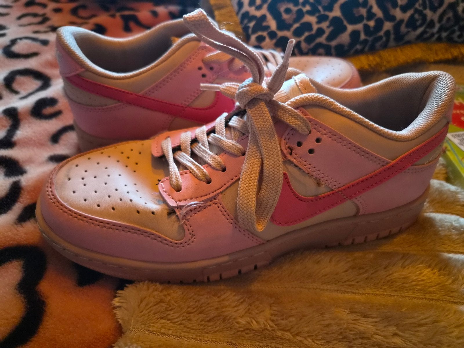 Roze Nike Dunk Low sneakers voor meisjes maat 38, Ophalen of Verzenden, Sneakers of Gympen, Roze, Gedragen