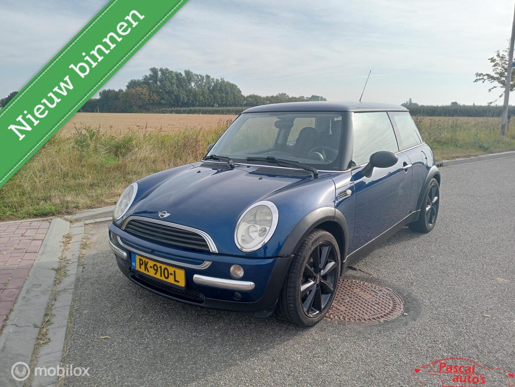 Mini 1.6 One nieuwe apk nette auto airco (BMW motor), Auto's, Voorwielaandrijving, Gebruikt, 4 cilinders, Bedrijf