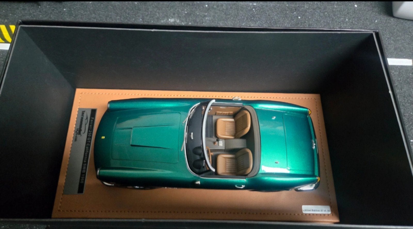 Ferrari 250 GT California 07/50 Tecnomodel Mythos 1:18 Nieuw, Hobby en Vrije tijd, Modelauto's | 1:18, Ophalen of Verzenden