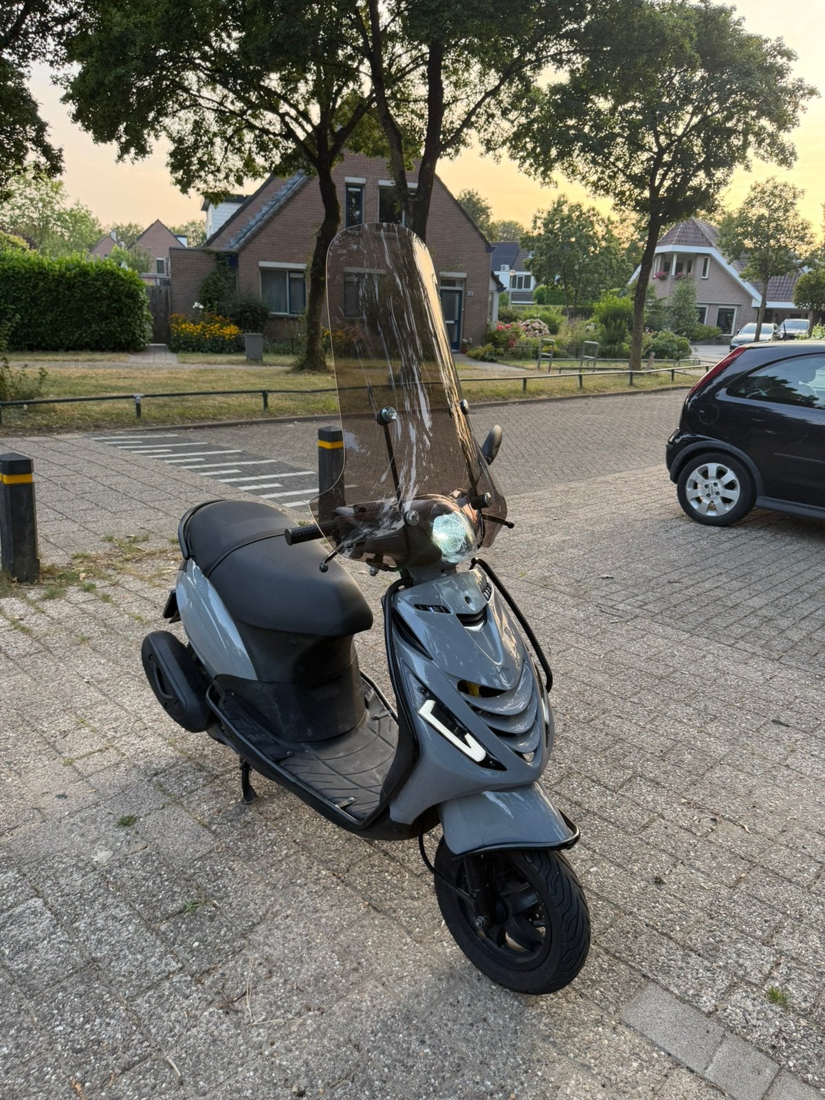 Piaggio Zip 4takt, Fietsen en Brommers, Scooters | Piaggio, Zip, Ophalen of Verzenden, Zo goed als nieuw, Benzine