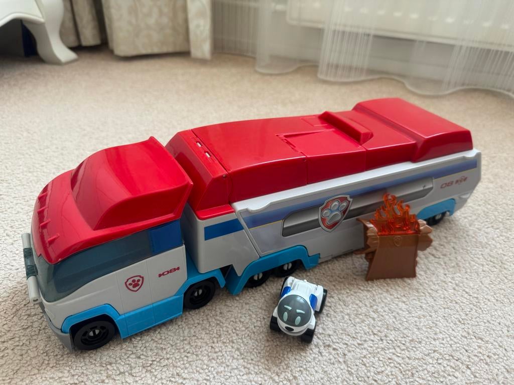 PAW Patroller Truck en Auto Transformerende Speelset, Ophalen of Verzenden, Zo goed als nieuw