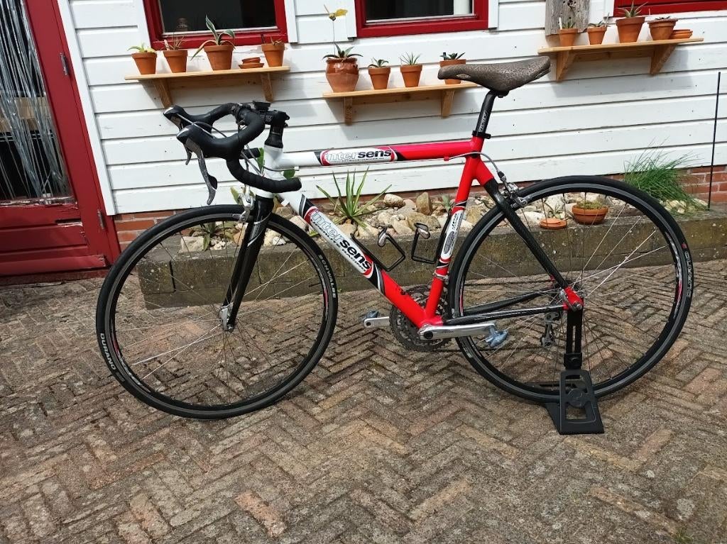 Intersens Custom Handmade racefiets, Fietsen en Brommers, 28 inch, Aluminium, Zo goed als nieuw, Meer dan 20 versnellingen