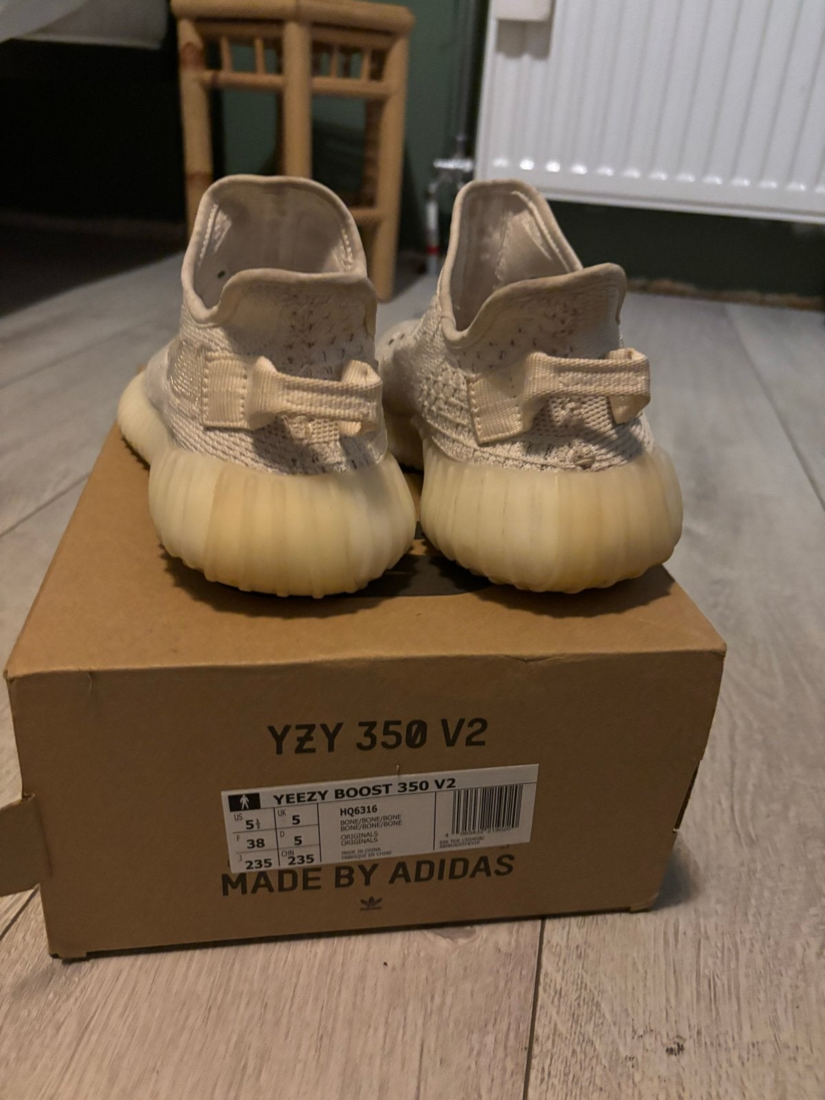 Adidas Yeezy Boost 350 V2 - HQ6316 - Maat 38, Ophalen, Gedragen, Overige kleuren, Sneakers of Gympen