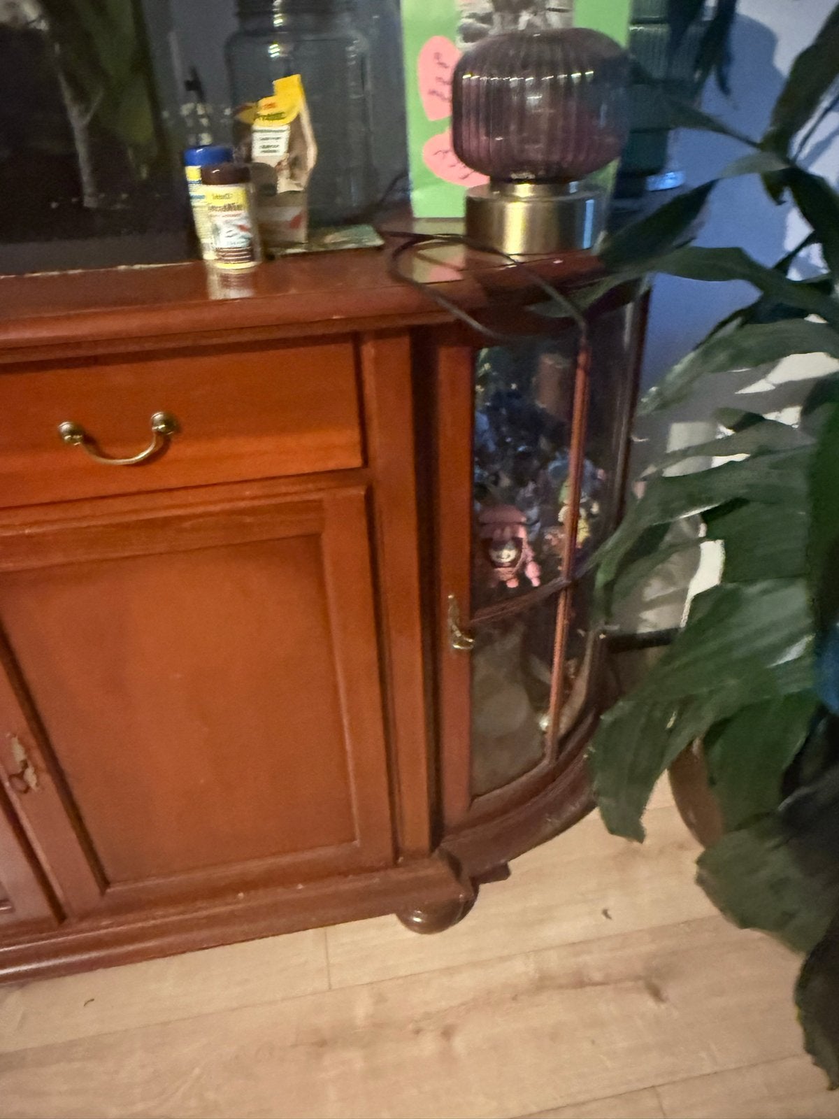 Kersenhouten dressoir met glazen deurtjes en licht, Ophalen, Gebruikt, 150 tot 200 cm, Kersenhout