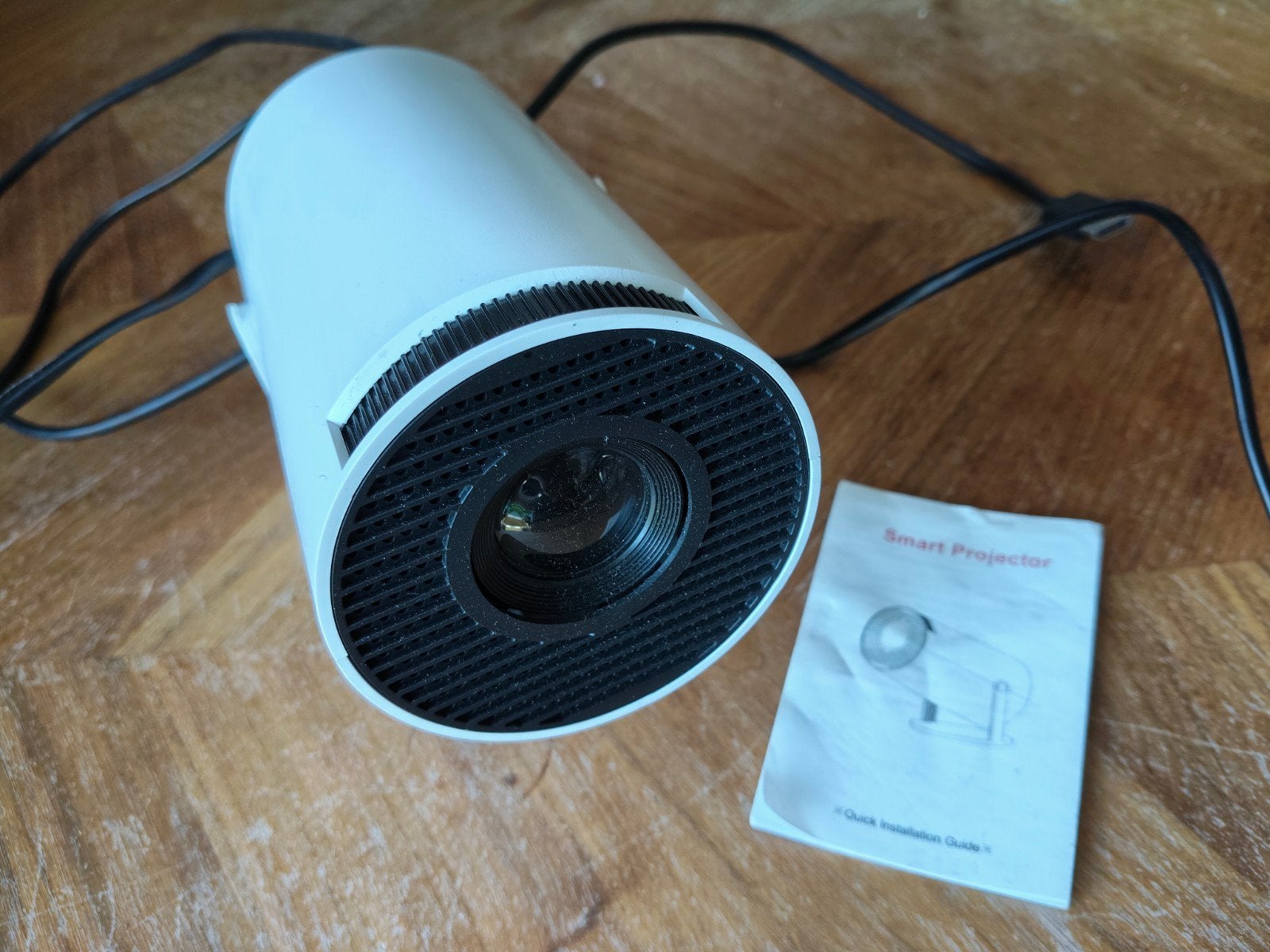 Draagbare Smart Projector met Scherm, Ophalen, Zo goed als nieuw, LED, Overige resoluties