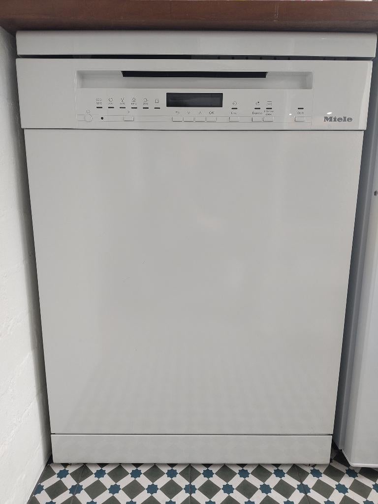 Miele vaatwasser G 7100 SC (5 jaar oud), Ophalen, Gebruikt, Minder dan 85 cm, 60 cm of meer