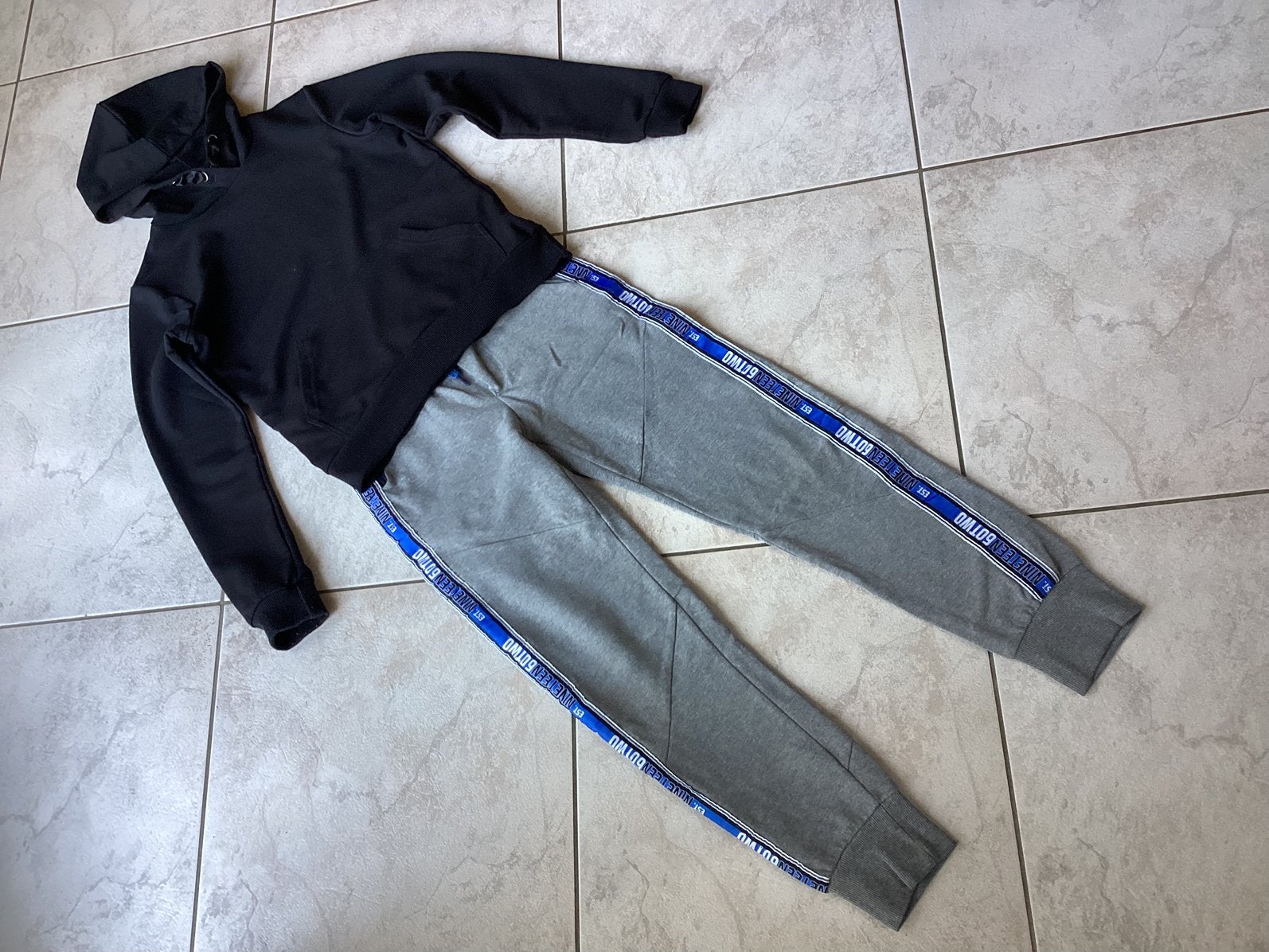 Setje kleding maat 146/152, Ophalen of Verzenden, Zo goed als nieuw, Jongen, Setje