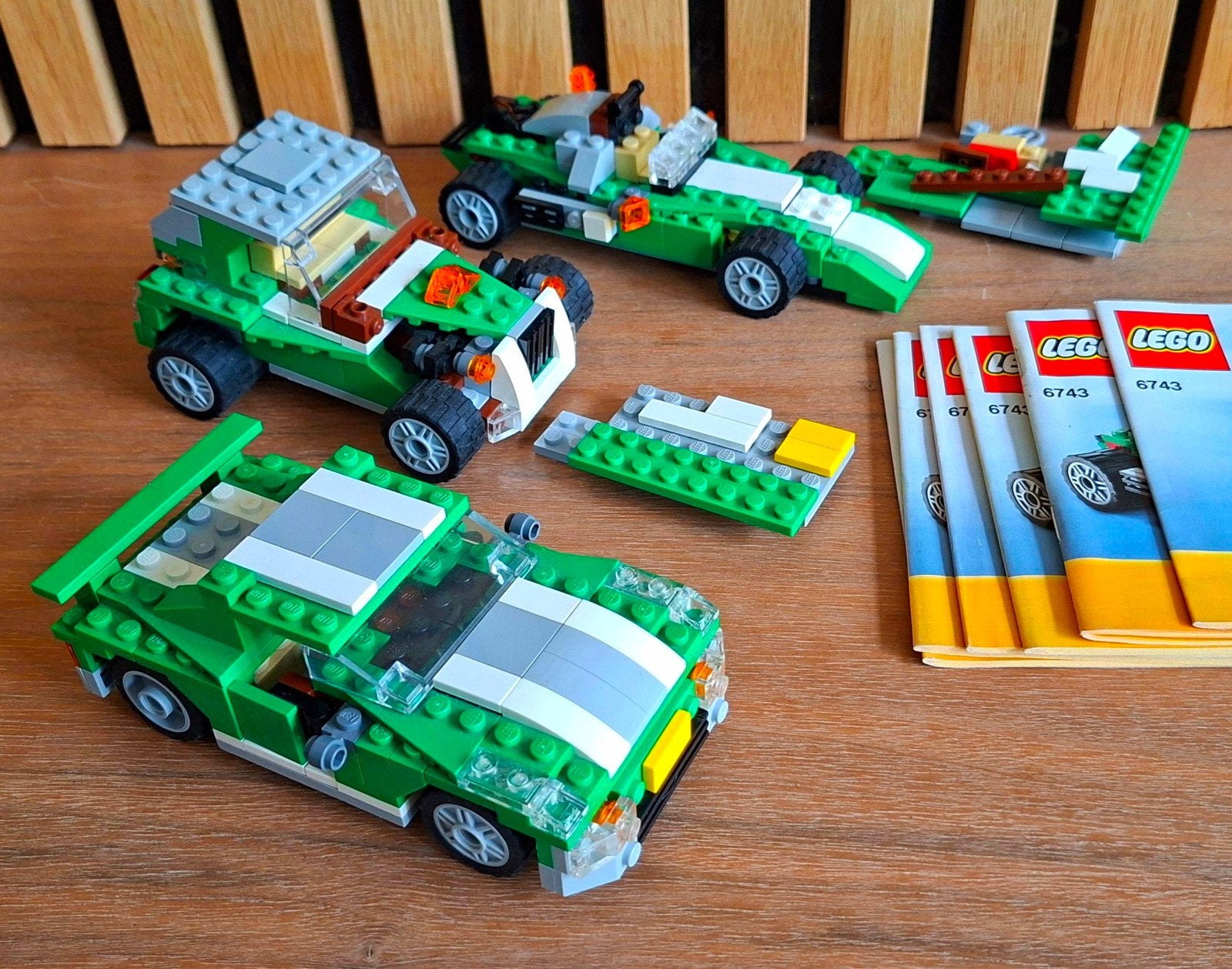 Lego Creator / groene race auto / set 6743 (2 x), Kinderen en Baby's, Ophalen of Verzenden, Zo goed als nieuw