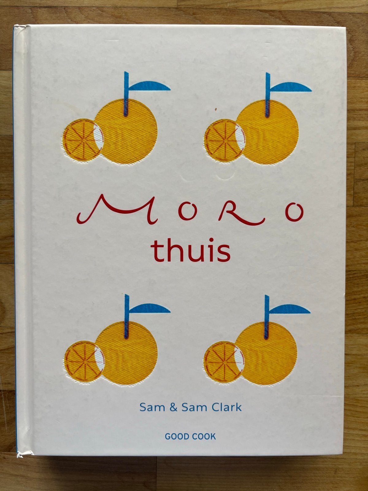 Moro Thuis - Sam & Sam Clark - Kookboek, Ophalen of Verzenden, Zo goed als nieuw, Midden-Oosten en Marokko, Hoofdgerechten
