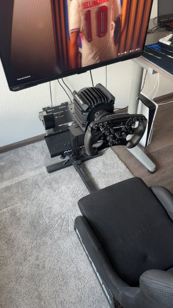 Te koop: Fanatec Sim Racing Set + Playseat Evolution z.g.a.n, Ophalen, Zo goed als nieuw, Playseat of Racestoel, PlayStation 4