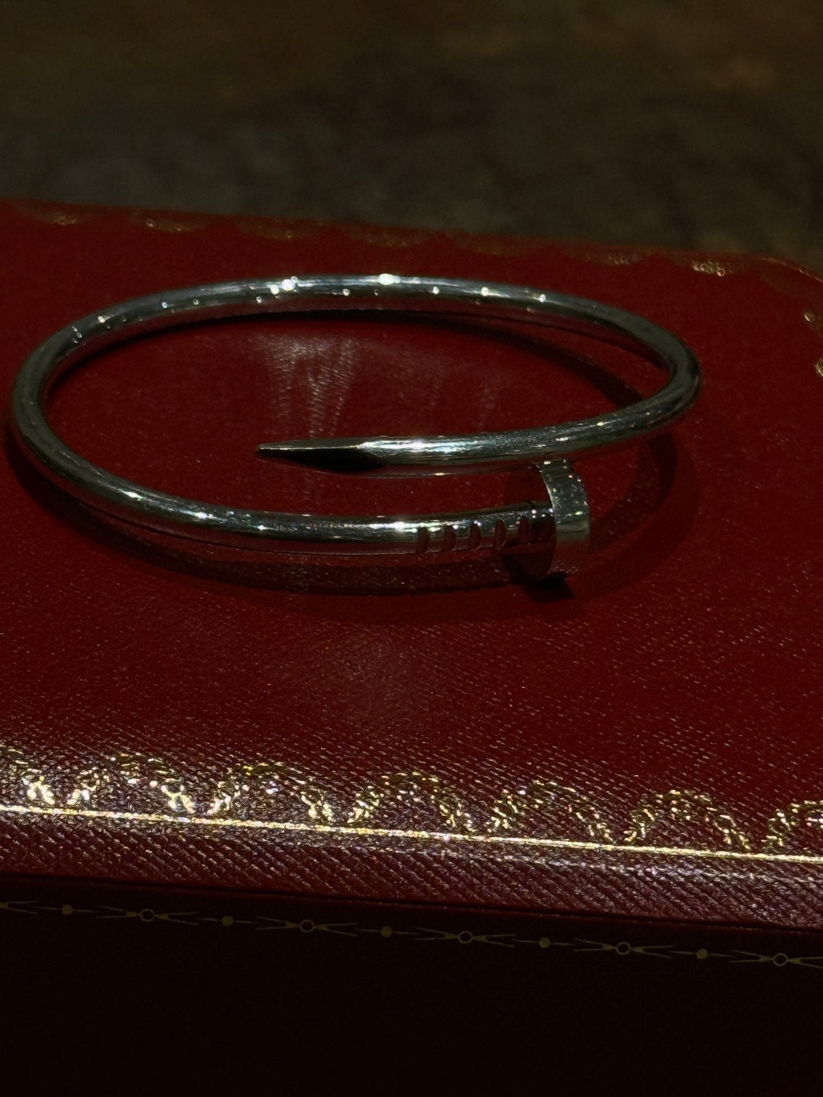 Cartier Juste un Clou Armband 750 Witgoud 18 karaat Maat 17, Sieraden, Tassen en Uiterlijk, Ophalen of Verzenden, Zo goed als nieuw