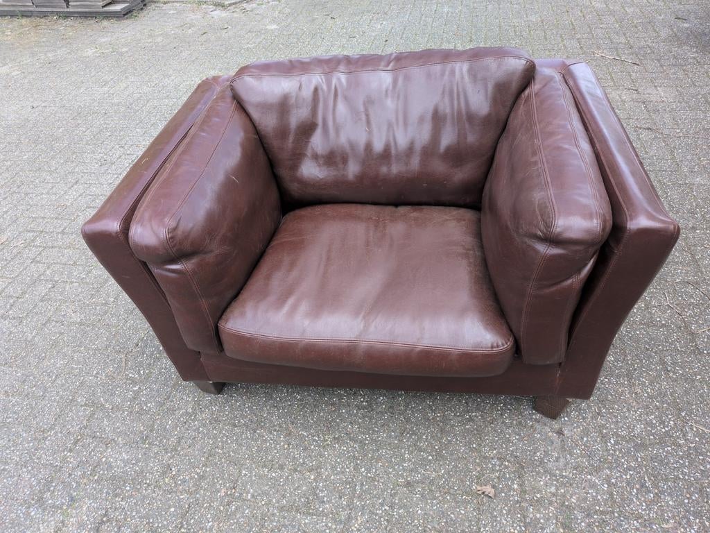 Comfortabele Oude Bank - Zit Nog Prima, Ophalen, Gebruikt, Leer, 75 tot 100 cm