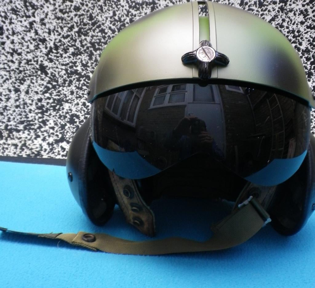 PILOTENHELM HGU-39 X LARGE CAMOUFLAGE, Verzamelen, Militaria | Algemeen, Verzenden, Luchtmacht, Nederland, Helm of Baret