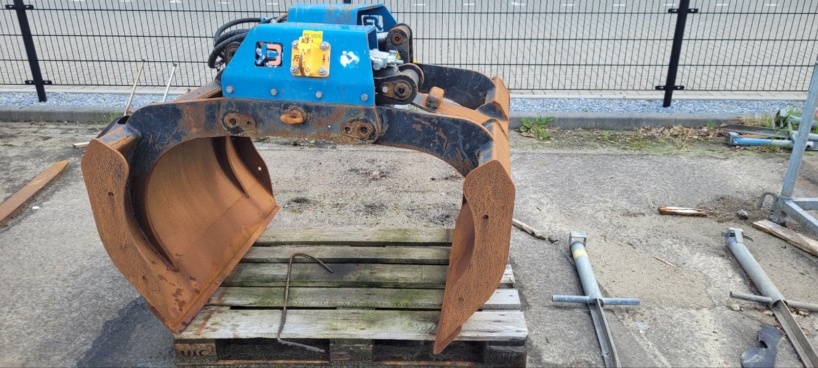 Knijperbak bakker 1 meter, Ophalen