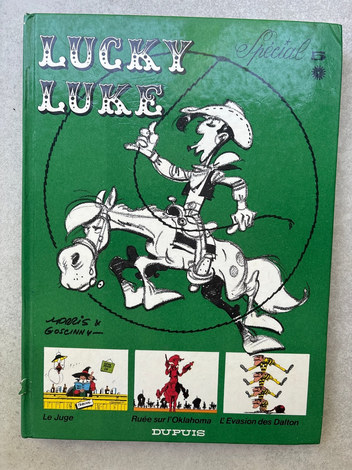 Lucky Luke Special - Le Juge, Ruée sur l'Oklahoma, Dalton, Eén stripboek, Ophalen of Verzenden, Gelezen