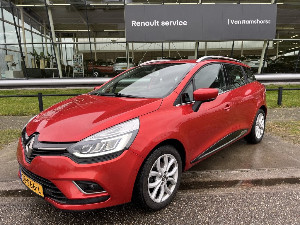 Renault Clio Estate 0.9 TCe Intens / Trekhaak / Camera / PDC, Voorwielaandrijving, Parkeersensor, Gebruikt, 1098 kg