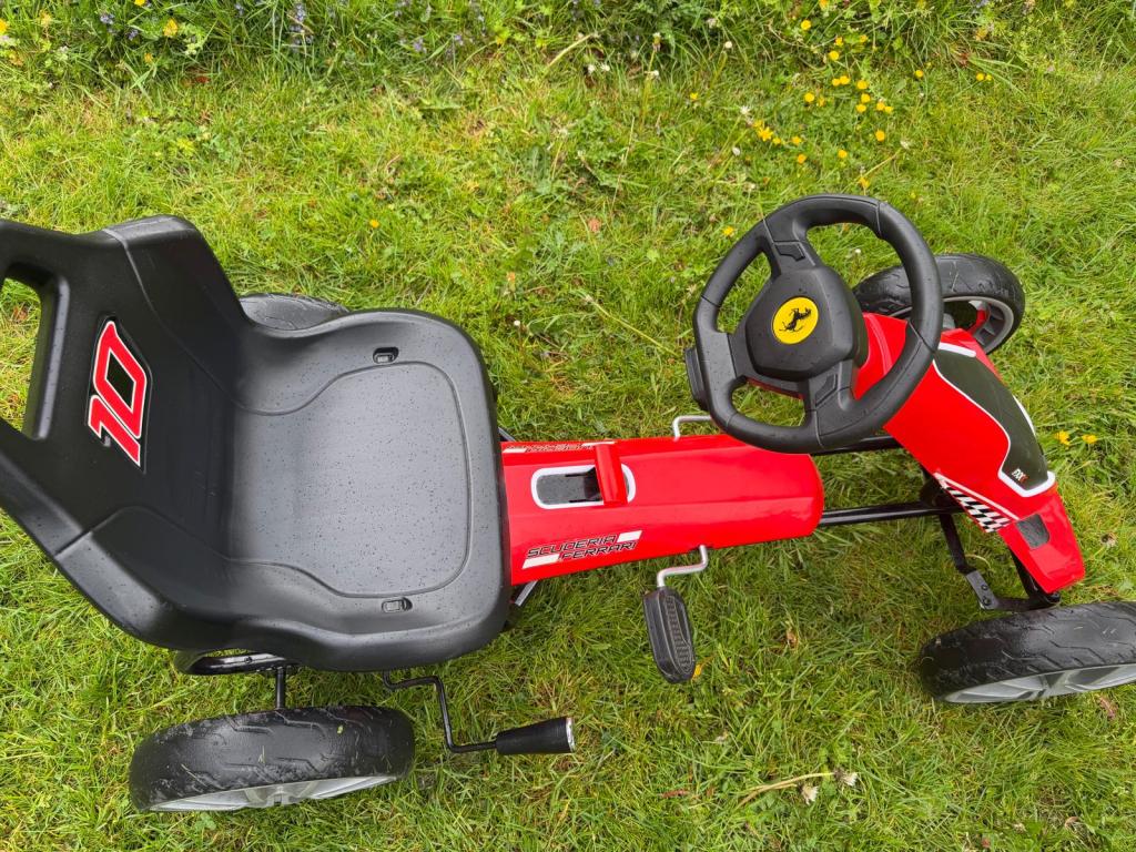 Ferrari skelter rood in nette staat, Niet ingevuld, Niet ingevuld, Zo goed als nieuw, Ferrari