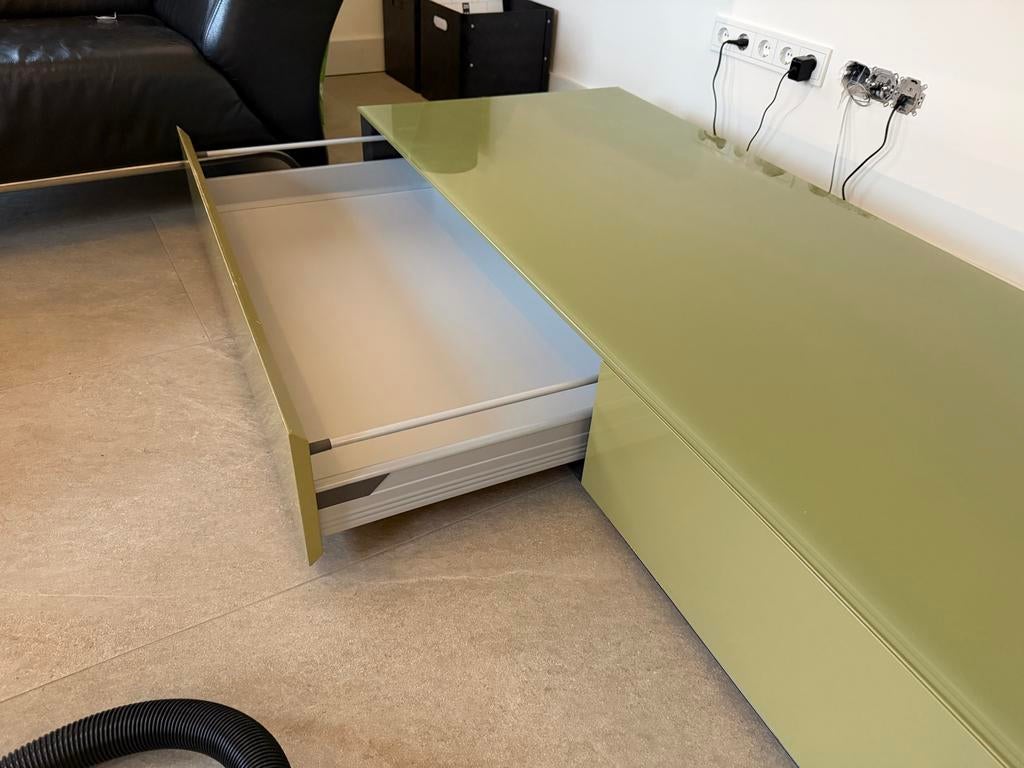 Salontafel/wandmeubel met 2 laden en glazen blad, Ophalen, Gebruikt, Glas, 200 cm of meer