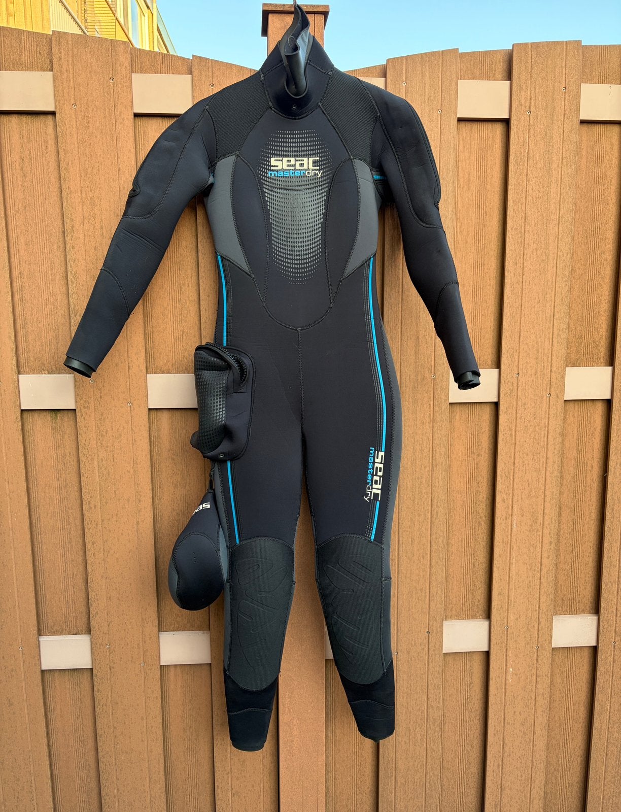 SEAC Master Dry 7 mm semi-droog dames duikpak, maat M., Watersport en Boten, Ophalen of Verzenden, Zo goed als nieuw, Duikpak