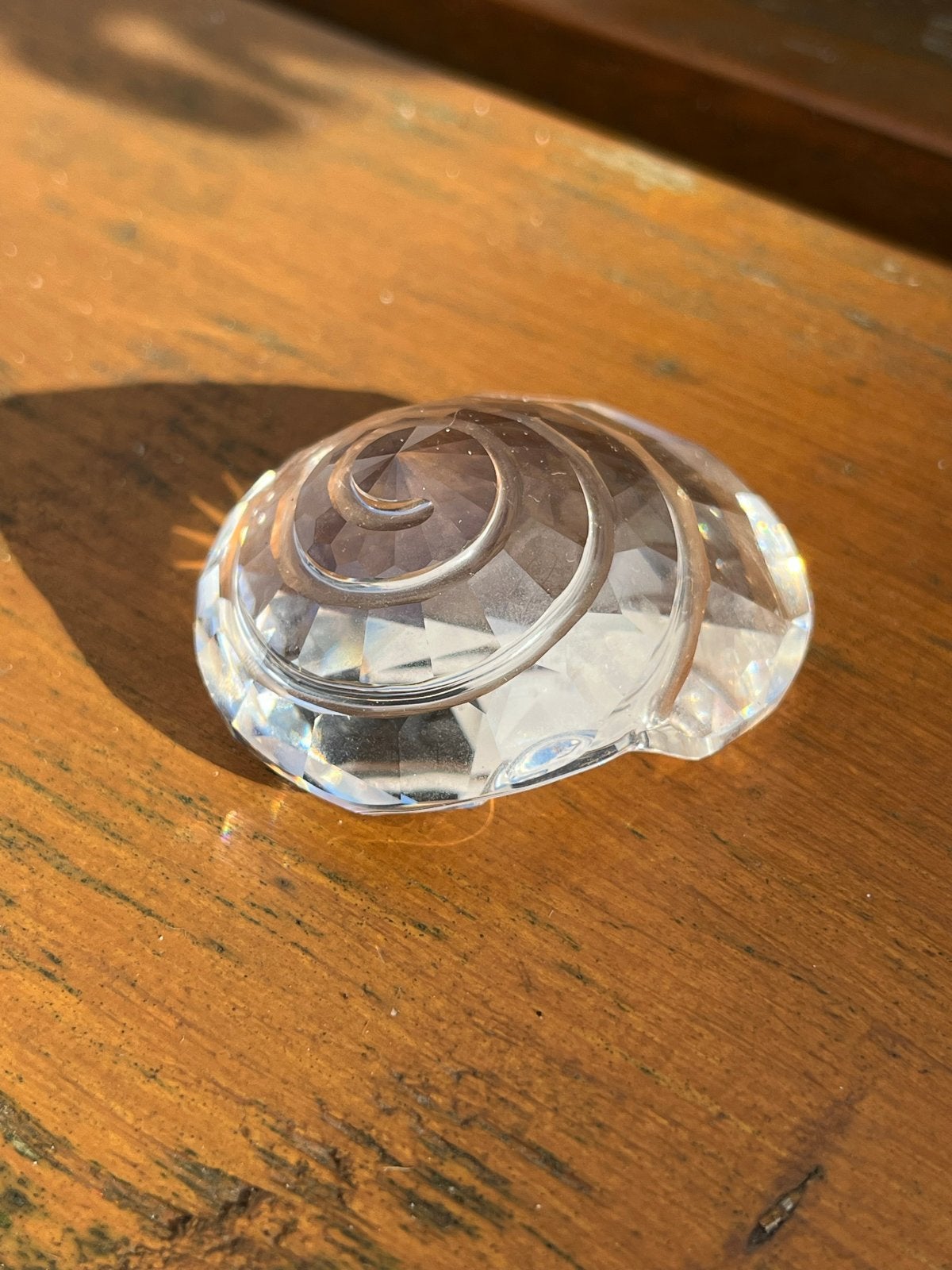 Swarovski schelp/fossiel - mist een stuk glas, Verzamelen, Swarovski, Verzenden, Gebruikt, Huisaccessoire