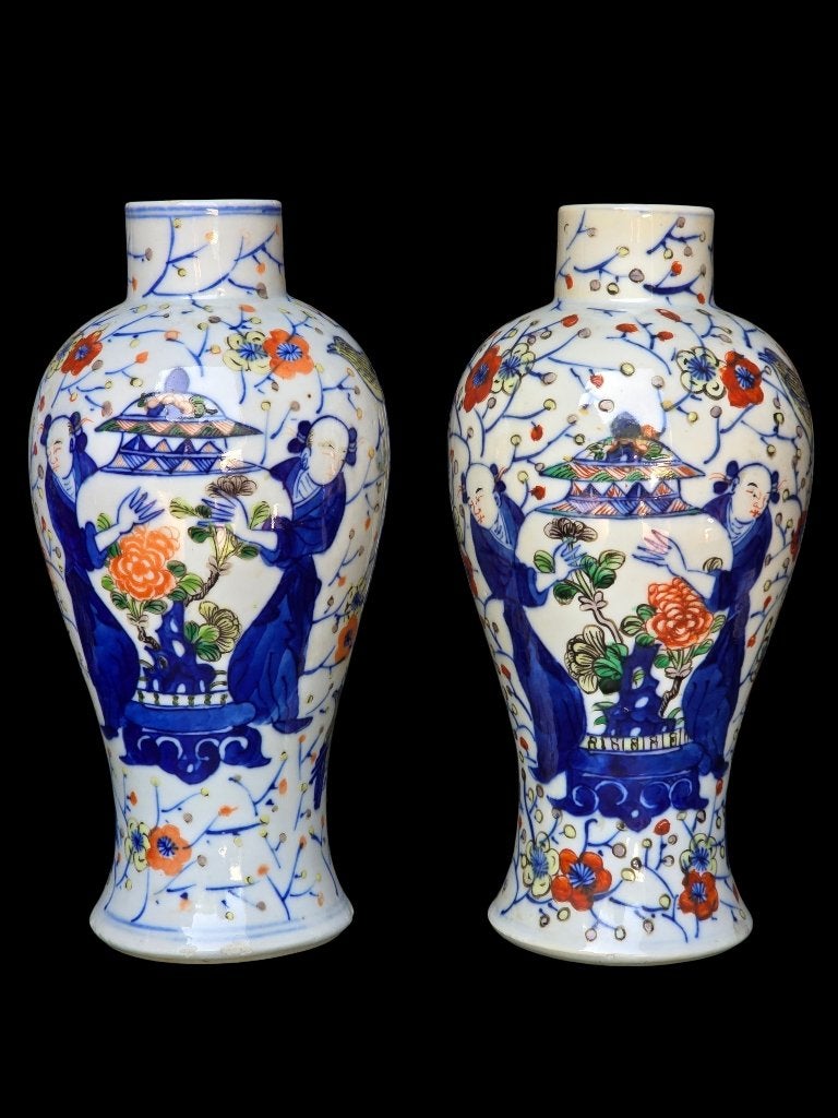 Chinees Chinese porselein wucai vaasjes, Antiek en Kunst, Antiek | Porselein, Ophalen of Verzenden