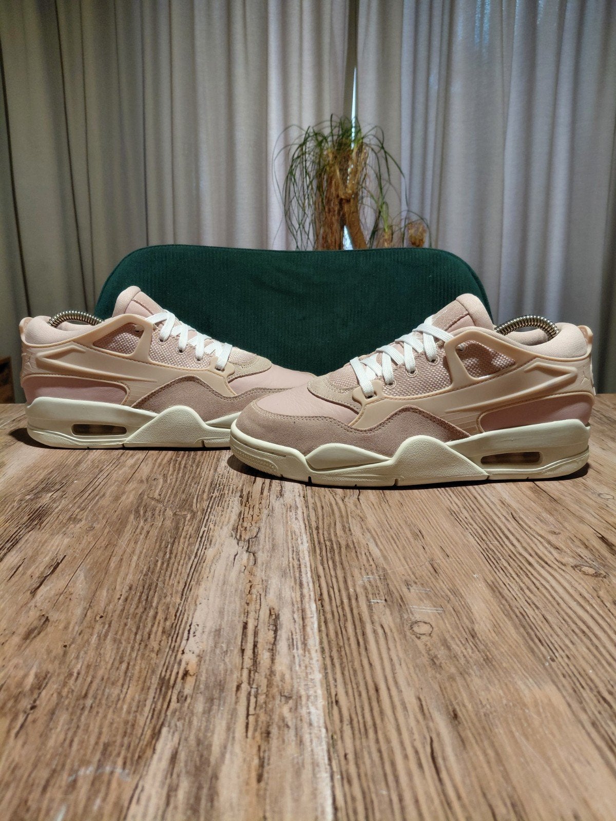 Air Jordan 4 RM 'Pink Oxford' Size 38,5, Nike, Ophalen of Verzenden, Roze, Sneakers of Gympen