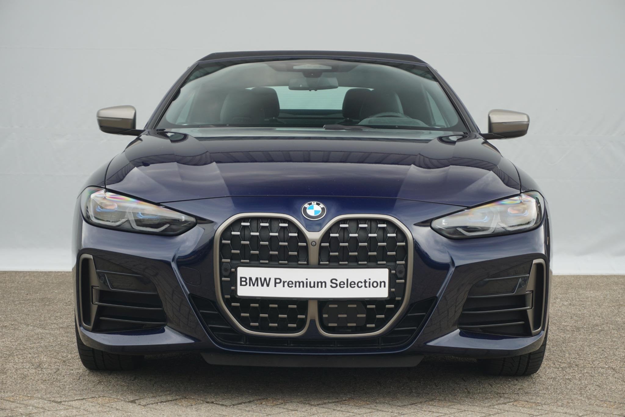 BMW 4 Serie Cabrio M440i xDrive High Executive | Laserlicht, 4-Serie, Alcantara, Bedrijf, Vierwielaandrijving