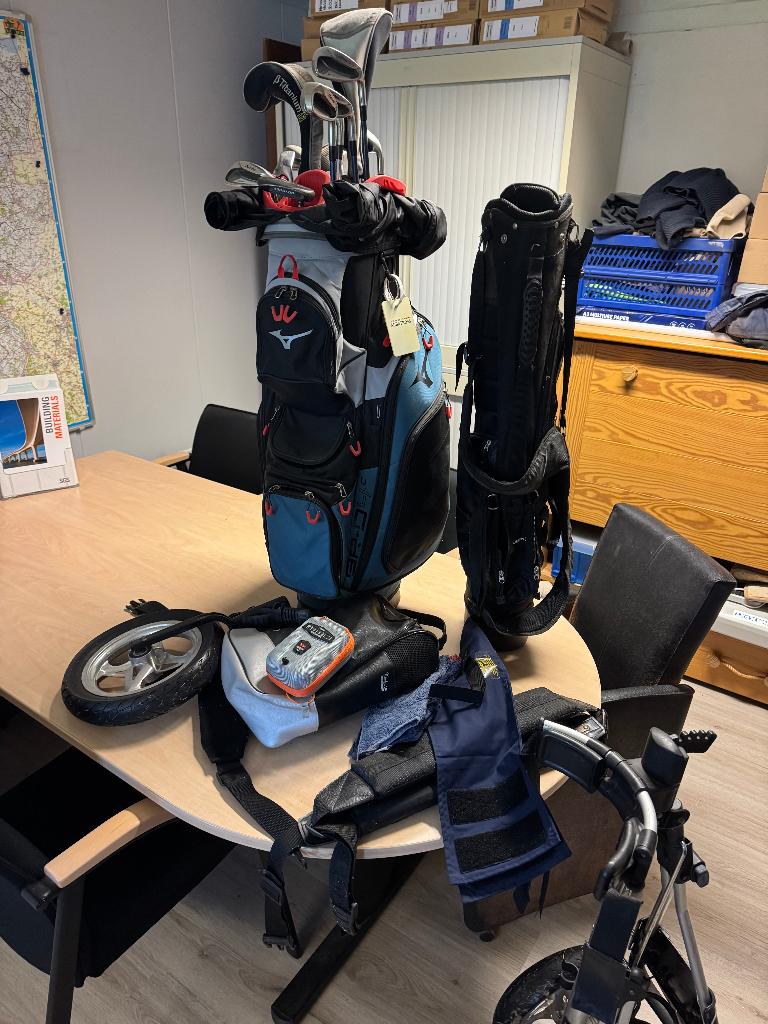 Golf uitrusting, Sport en Fitness, Golf, Gebruikt, Set, Mizuno, Ophalen
