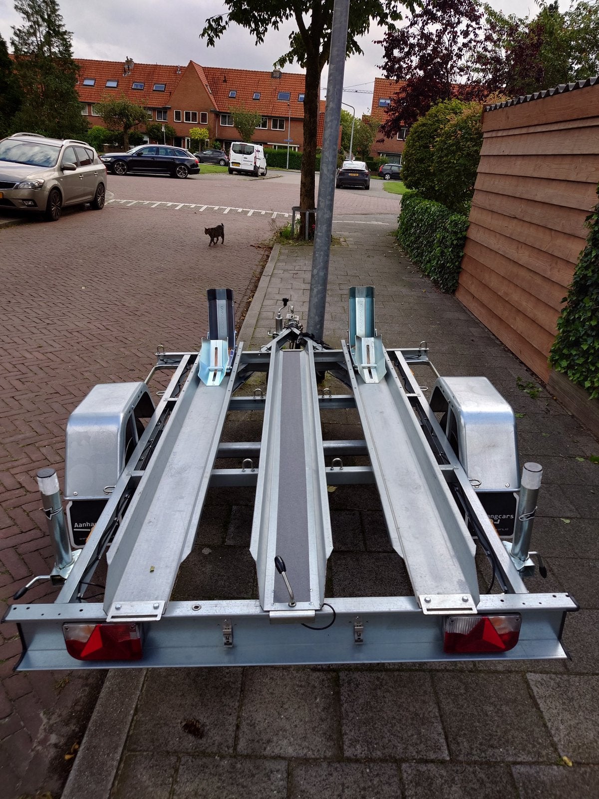 Te huur: kantelbare motortrailer voor 1 of 2 motoren, Auto diversen, Aanhangers en Bagagewagens, Ophalen, Zo goed als nieuw