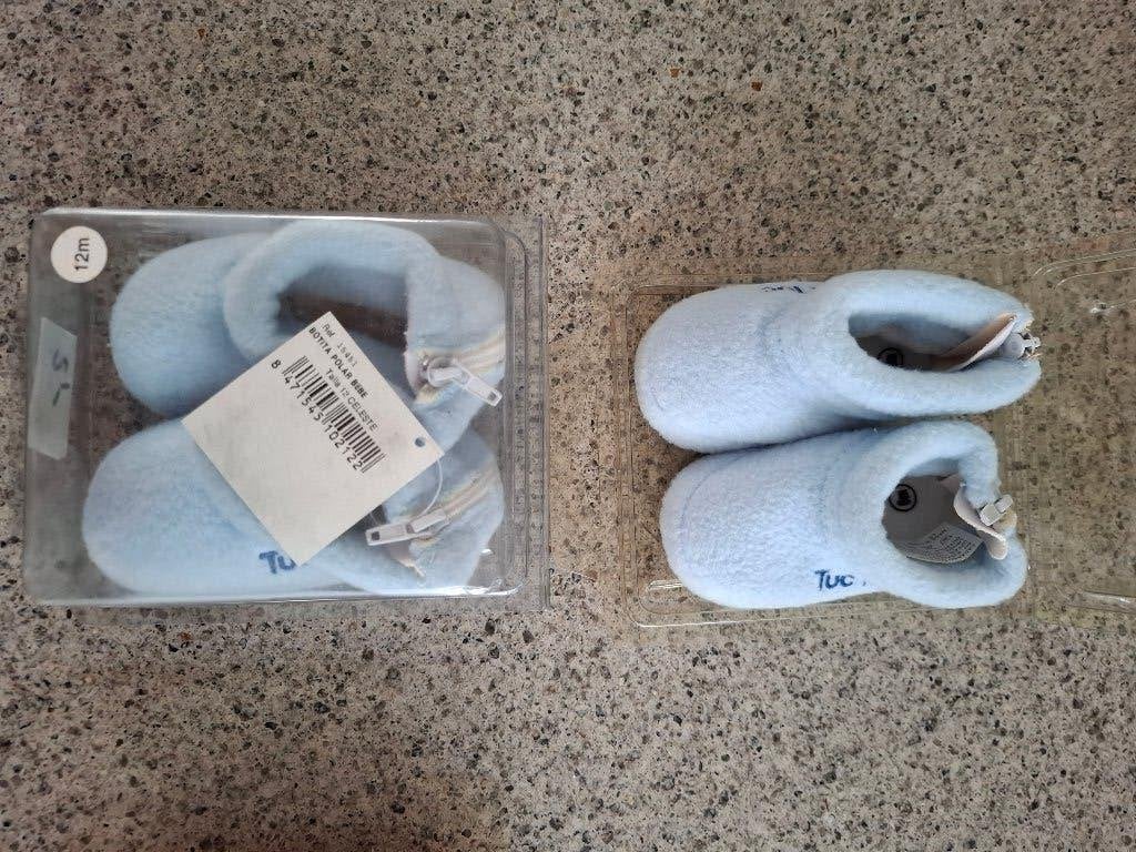 Baby pantoffels, 6 en 12 maanden, Ophalen of Verzenden, Nieuw, Jongetje of Meisje, Slofjes