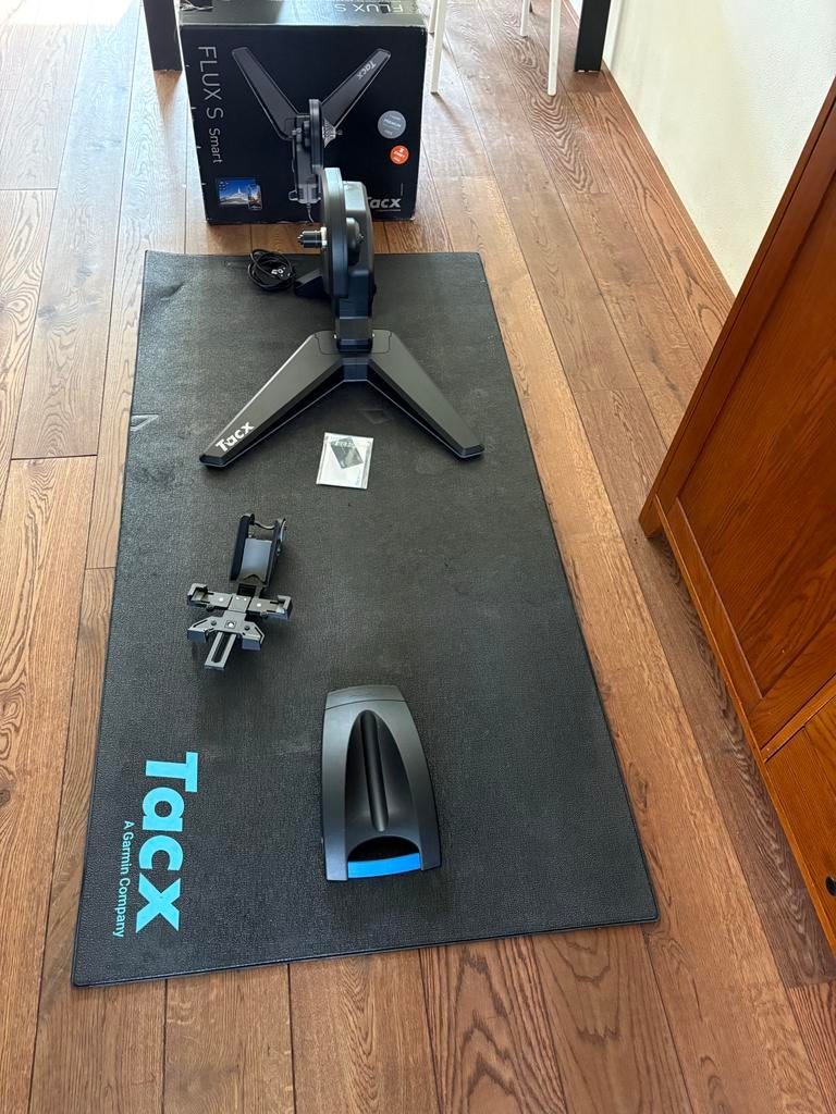 Tacx Flux S Smart fietstrainer - Zo goed als nieuw, Ophalen of Verzenden, Zo goed als nieuw