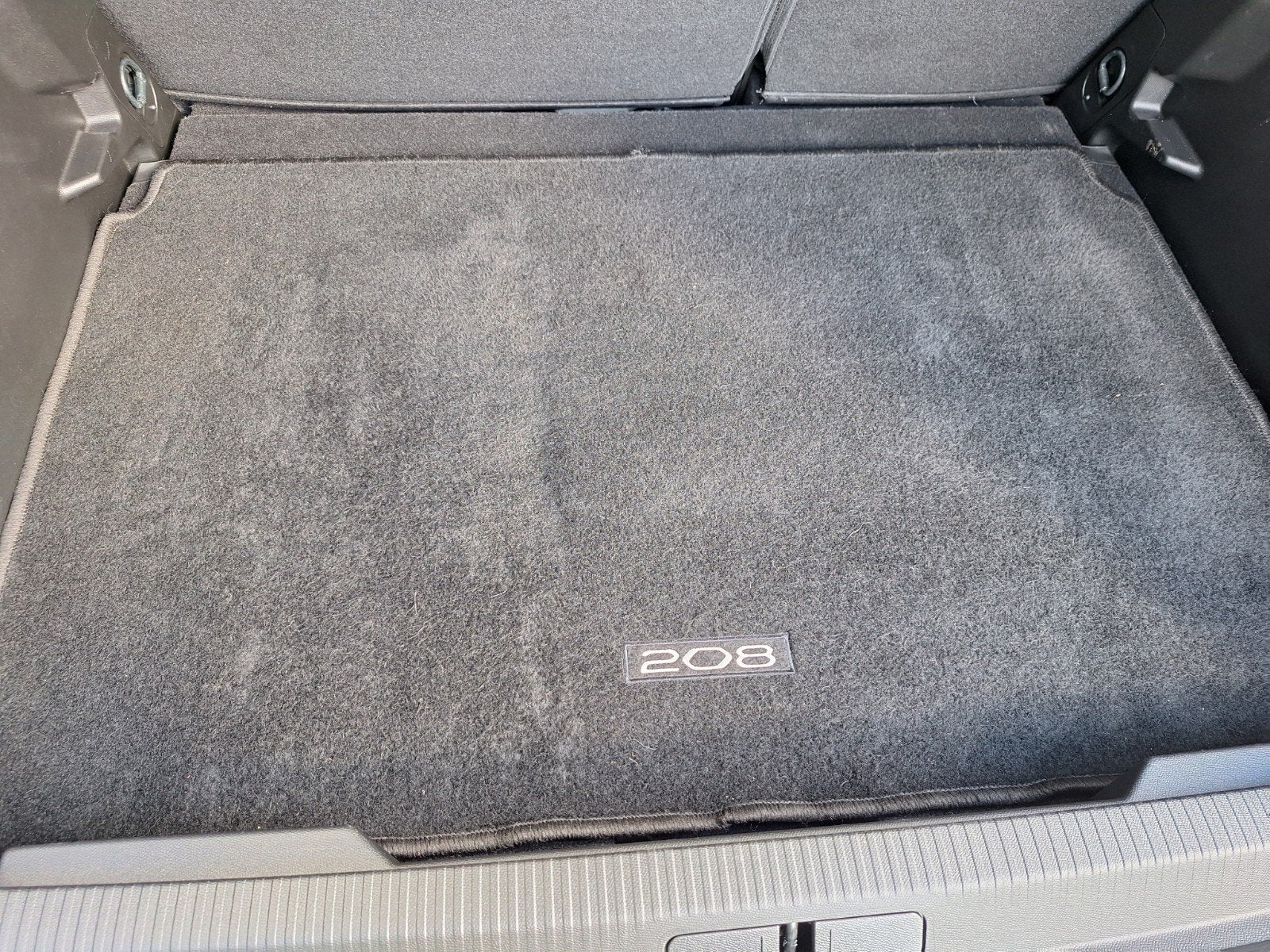 Kofferbakmat Peugeot 208 - Origineel, Ophalen, Gebruikt