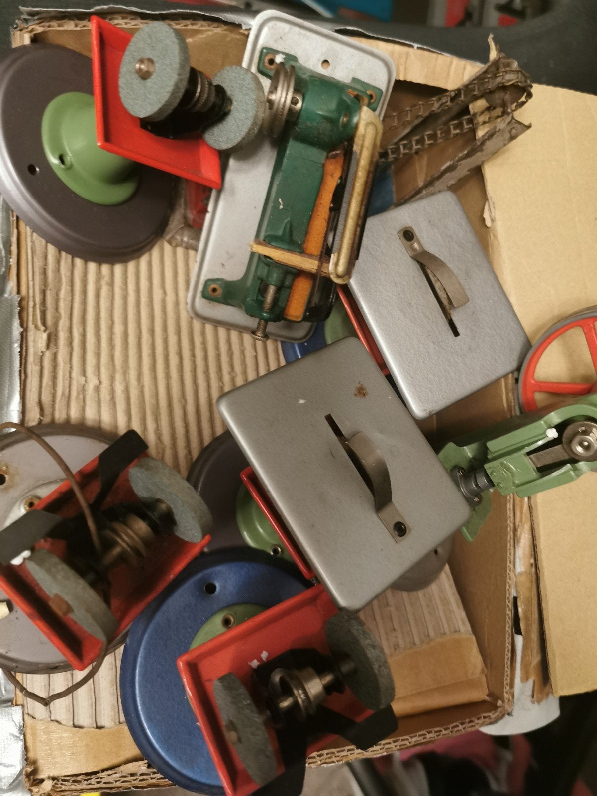 wilesco aandrijfmodellen voor stoommachine, Ophalen