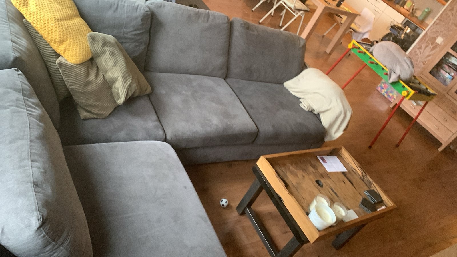 Grijze Hoekbank - Comfortabel en Ruim, 250 tot 300 cm, Gebruikt, 100 tot 125 cm, Hoekbank