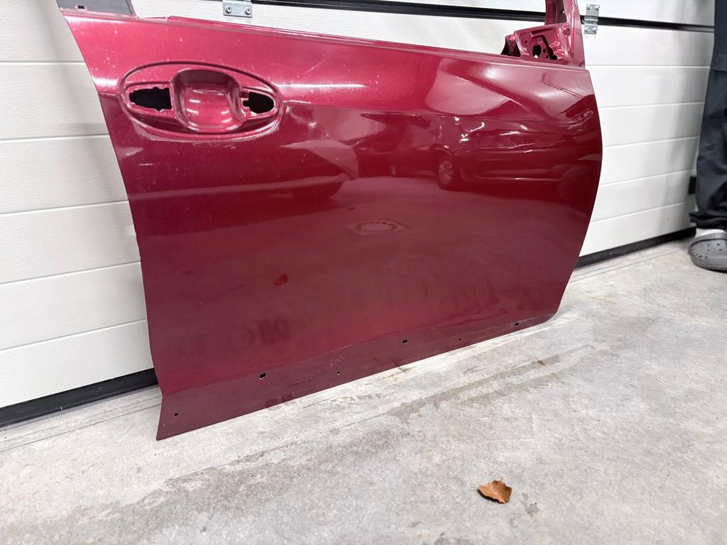 Toyota Yaris Deur Rechts Voor - Rood 2019, Gebruikt, Ophalen of Verzenden, Toyota, Voor