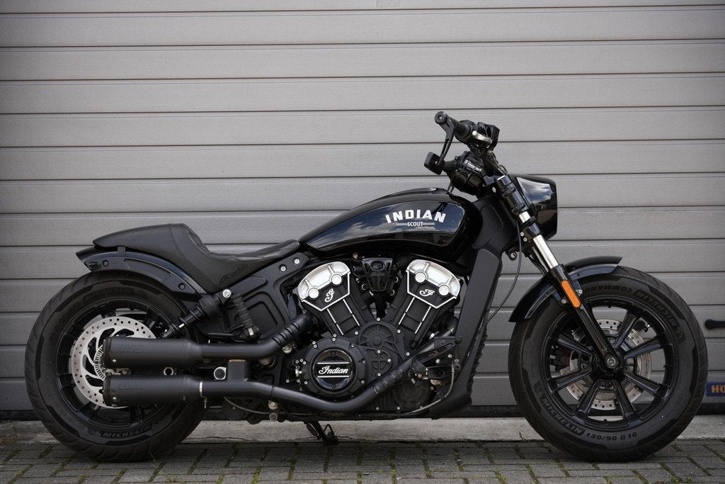 Indian 69 Scout Bobber Black Edition, Motoren, JeeGee, Curieweg 6a
2408 BZ  Alphen aan den Rijn, NL, LED Verlichting, Chopper