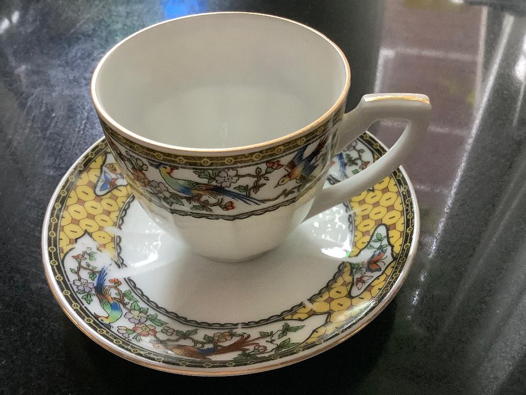 porselein Espresso kopjes  en schotel verschillende decors, Verzamelen, Ophalen of Verzenden, Gebruikt, Porselein, Kop en/of schotel