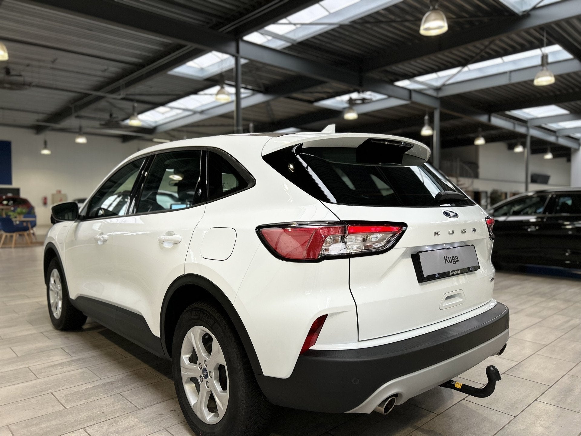 Ford Kuga 2.5 PHEV Cool & Connect | Trekhaak | Winter Pack |, Auto's, Gebruikt, Wit, Plug-in hybride, Bedrijf